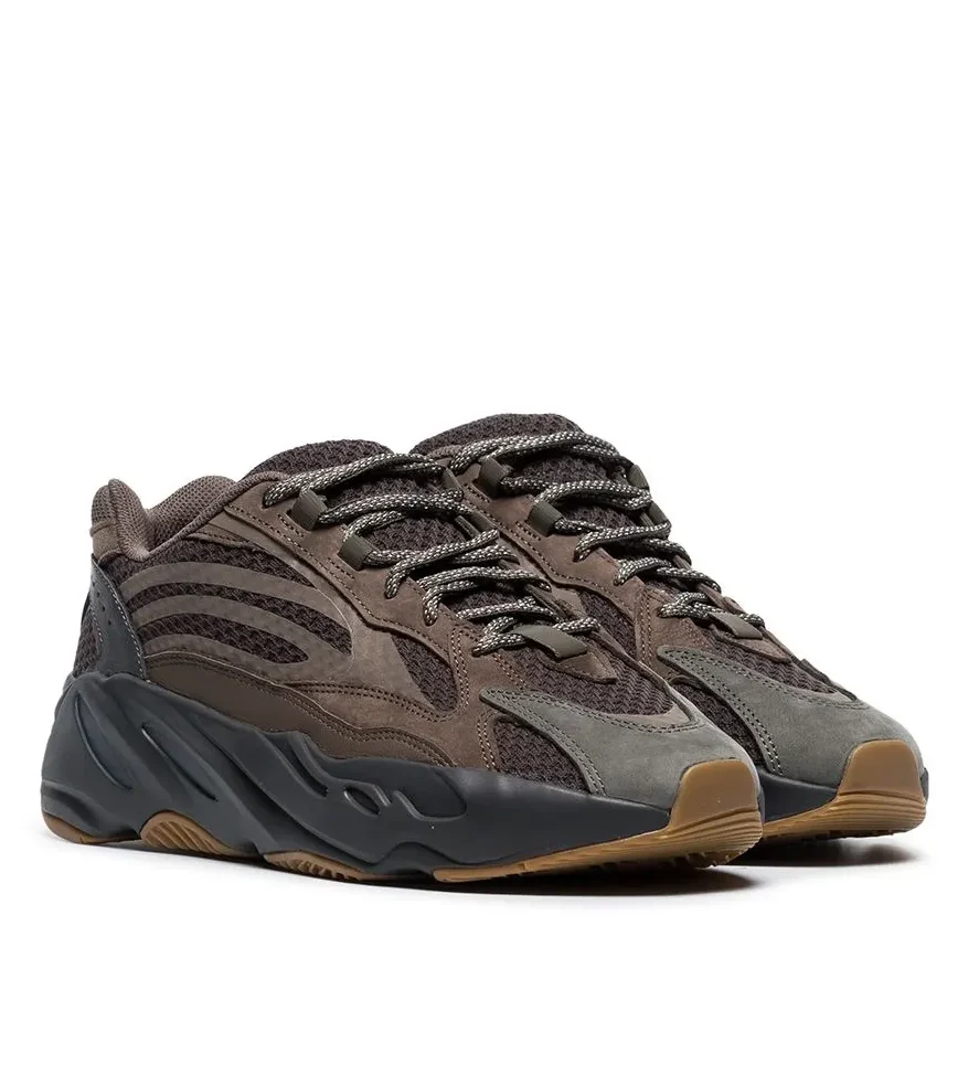 Boost 700 v2 Geode sneakers